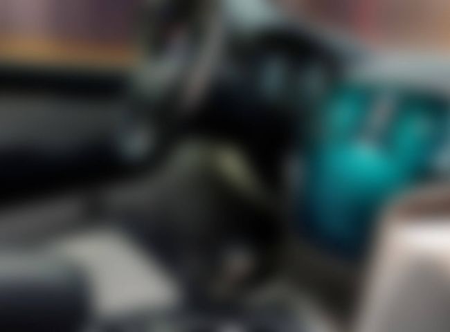 Digitales Auto-Cockpit aus Sicht des Beifahrers